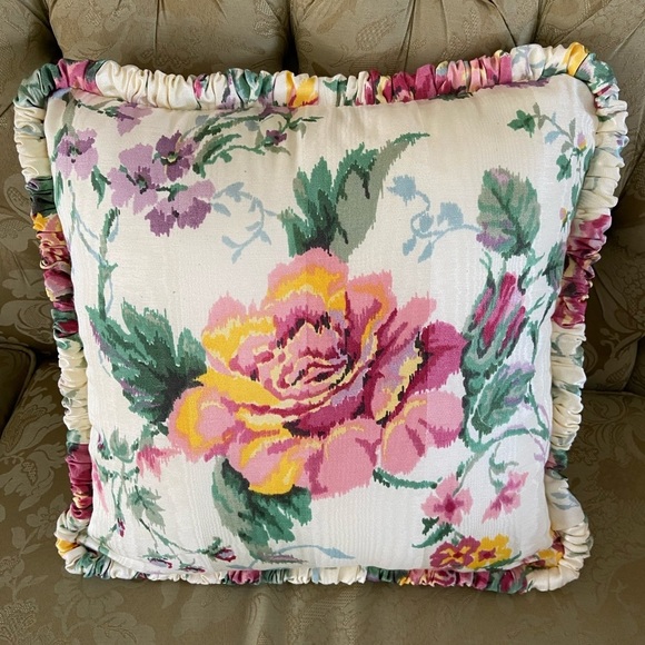 Floral Throw Pillow  Cream/Pink/Green 15x15” - Picture 1 of 7